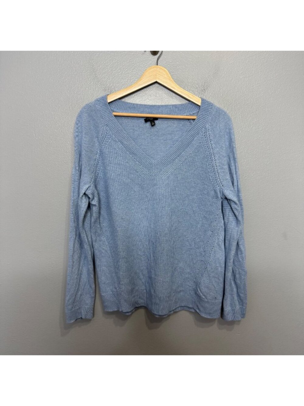TALBOTS v neck light blue cashmere & wool blend sweater size LP